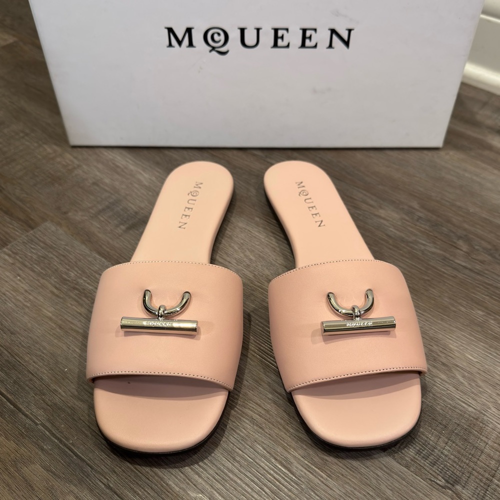 Alexander McQueen T-Bar Slide Leather Sandals in Blush